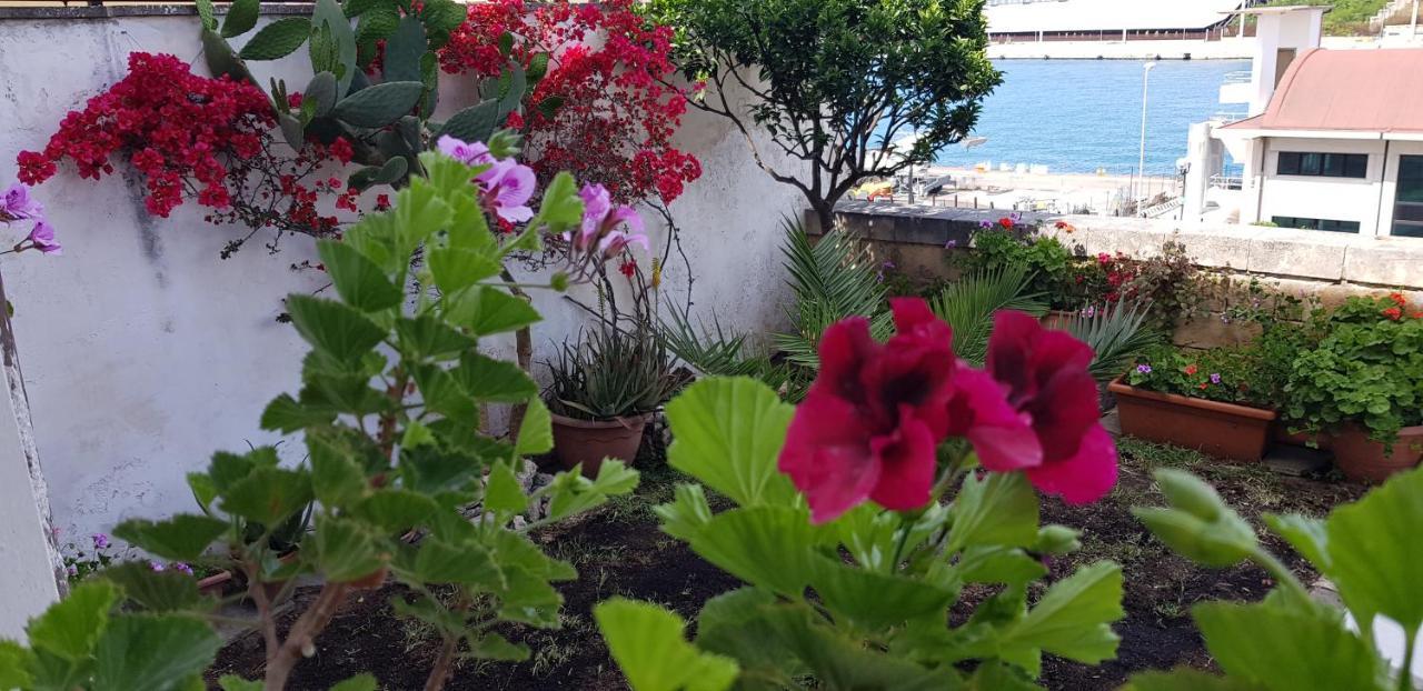 Ferienwohnung La Casa Sul Porto Brindisi Exterior foto