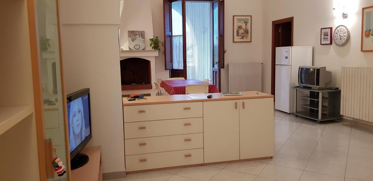 Ferienwohnung La Casa Sul Porto Brindisi Exterior foto