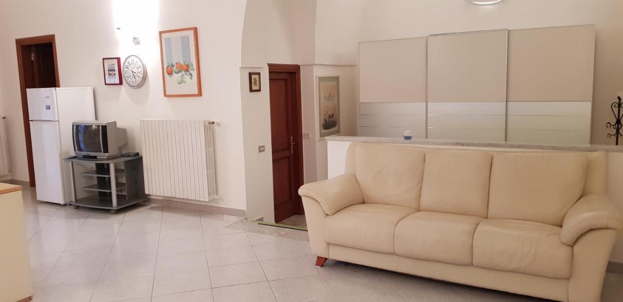 Ferienwohnung La Casa Sul Porto Brindisi Exterior foto
